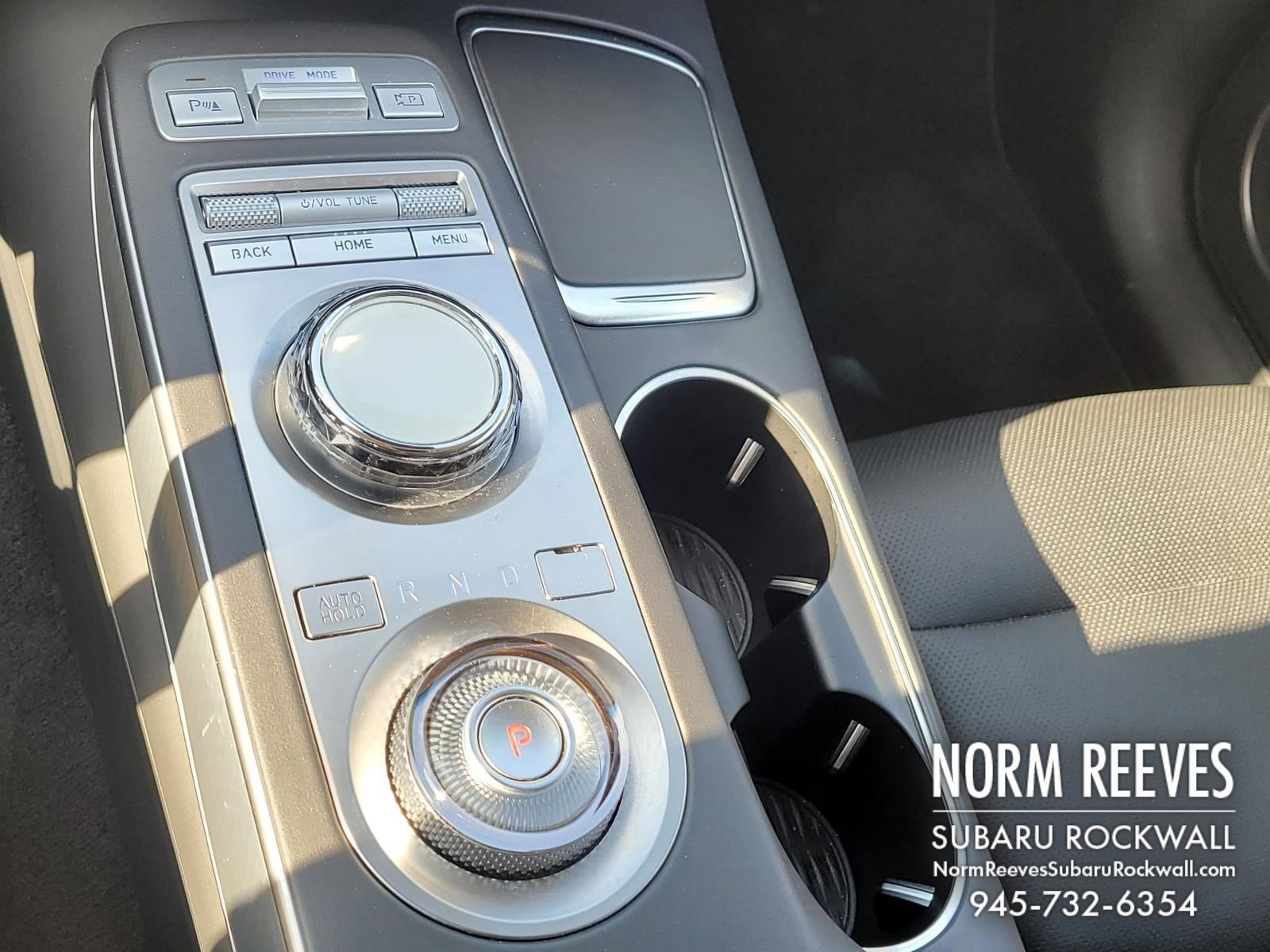 Used 2024 Genesis GV70 2.5T w/ Select Package image 14