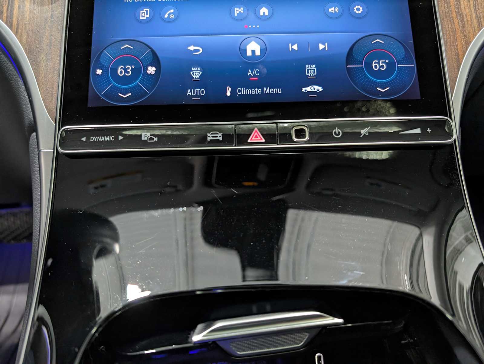 Certified 2025 Mercedes-Benz GLC 300 GLC 300 image 29