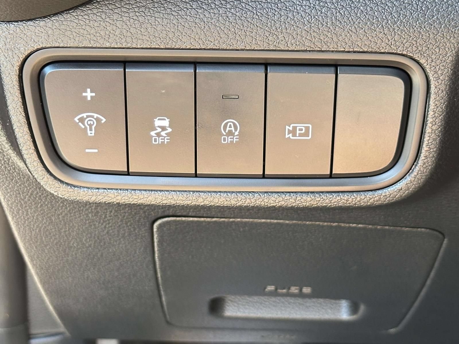 Used 2024 Kia Soul GT-Line w/ GT-Line Technology Package FWD image 15