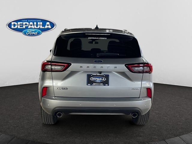 Used 2023 Ford Escape ST-Line w/ Tech Pack #1 AWD/4WD image 5
