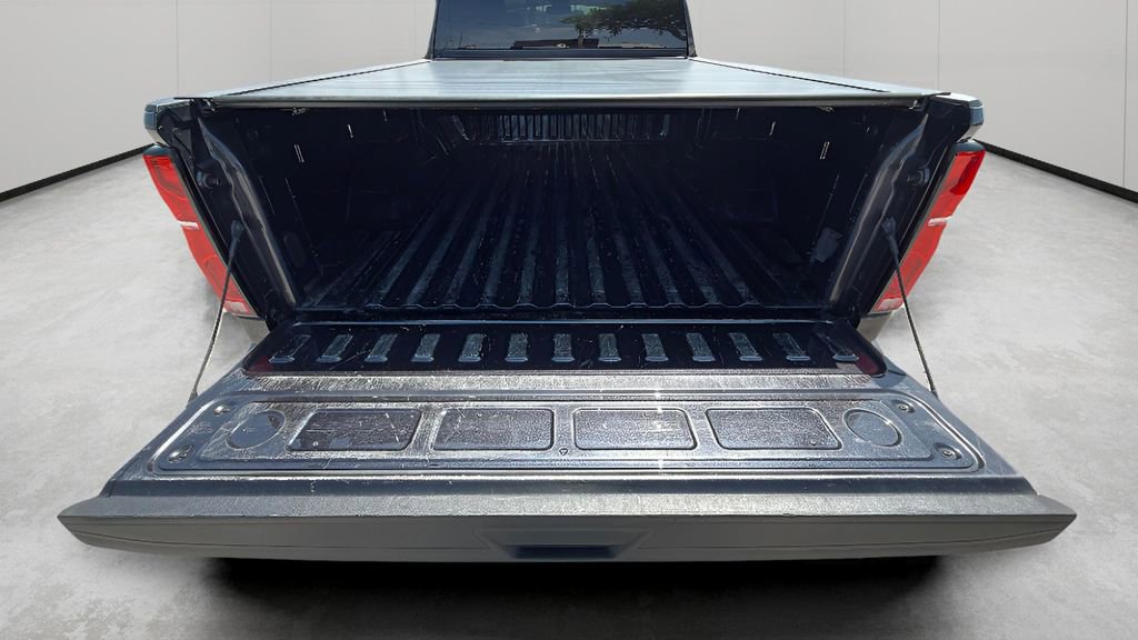 Used 2024 Chevrolet Silverado 2500 LTZ image 36