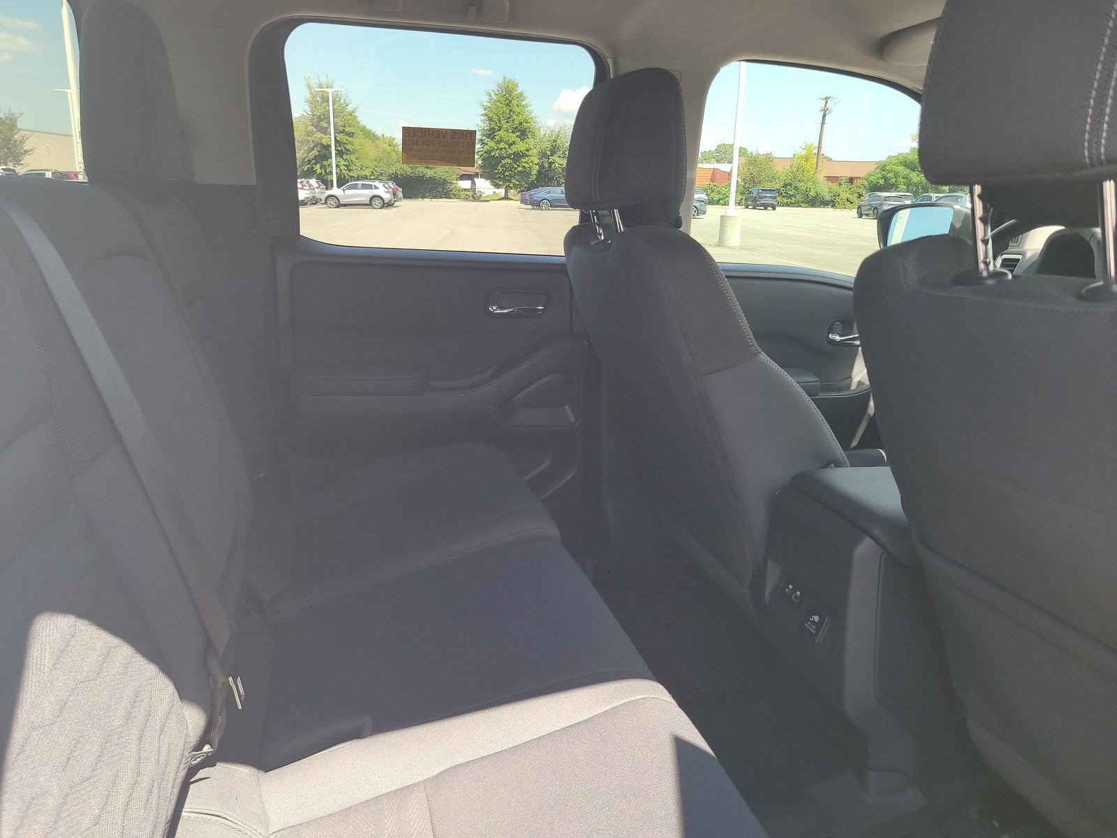 Used 2023 Nissan Frontier SV w/ SV Convenience Package AWD/4WD image 26