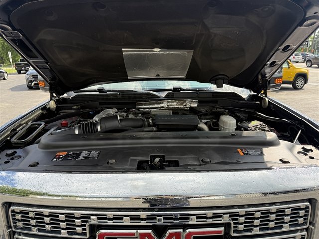 Used 2019 GMC Sierra 3500 Denali w/ Duramax Plus Package AWD/4WD image 6