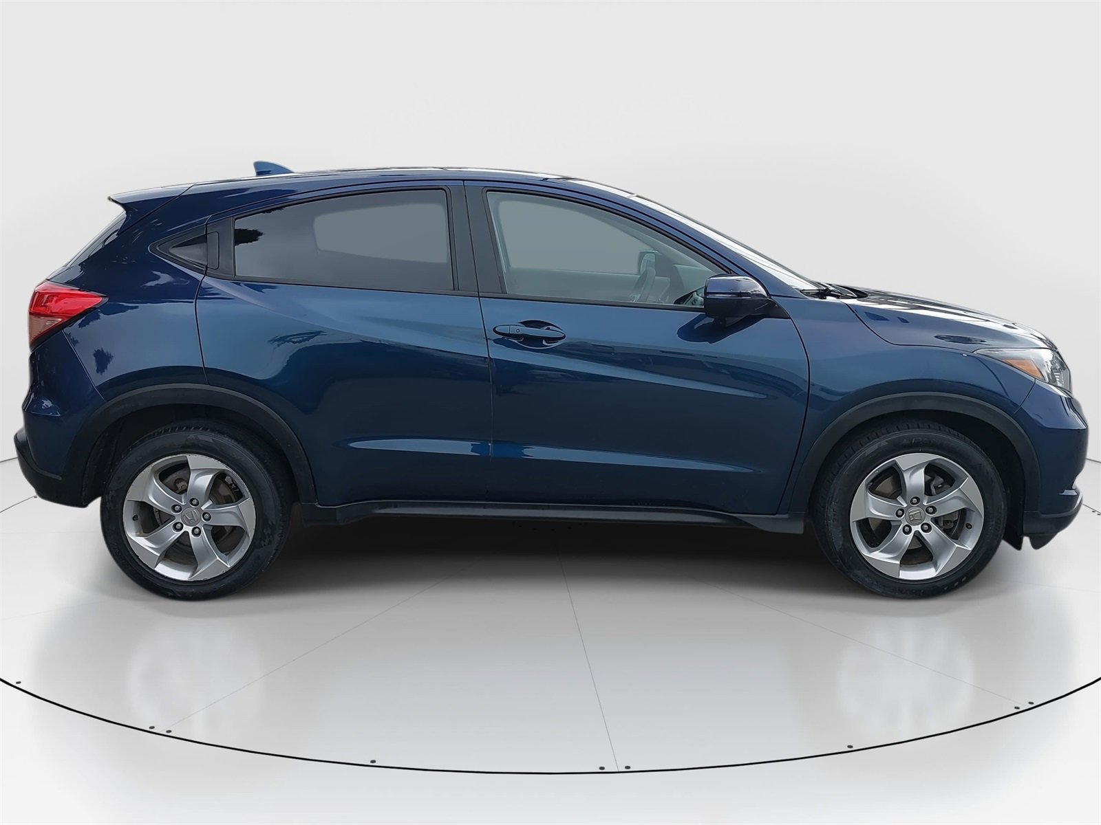 Used 2016 Honda HR-V EX image 8
