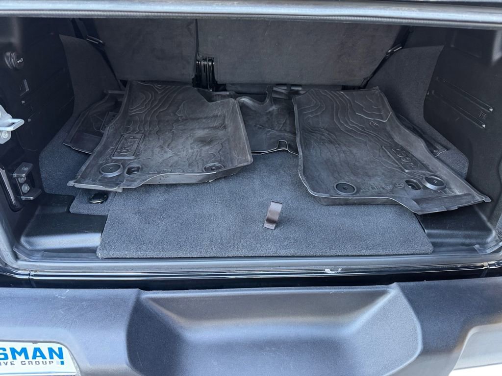 Used 2022 Jeep Wrangler Unlimited Sport image 29