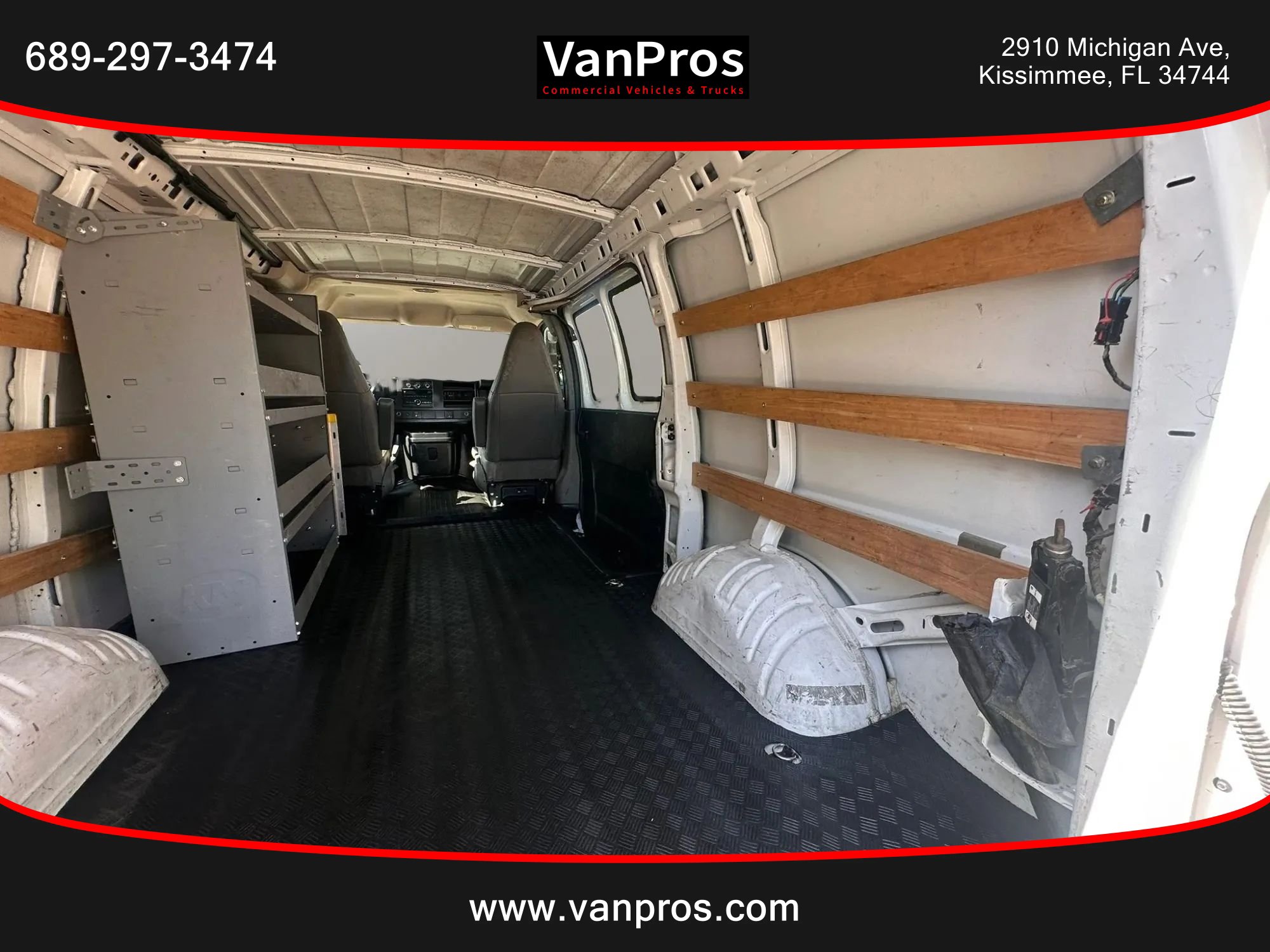 Used 2021 Chevrolet Express 2500 w/ Driver Convenience Package RWD image 14