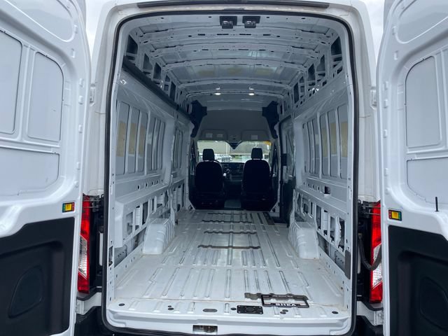 Used 2025 Ford Transit 250 148 High Roof Extended RWD image 17