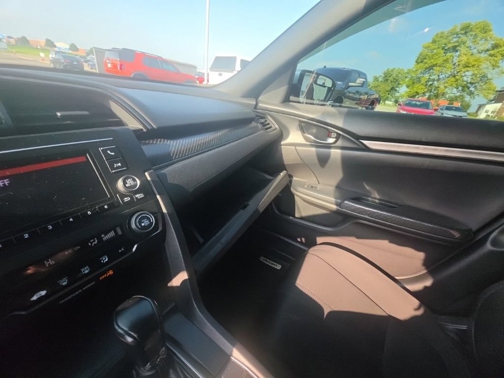 Used 2018 Honda Civic Sport image 21