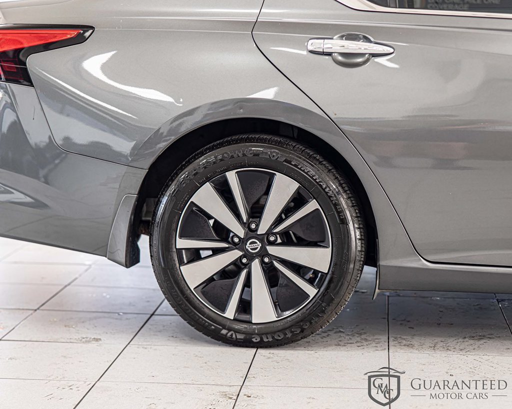 Used 2022 Nissan Altima 2.5 SV FWD image 10