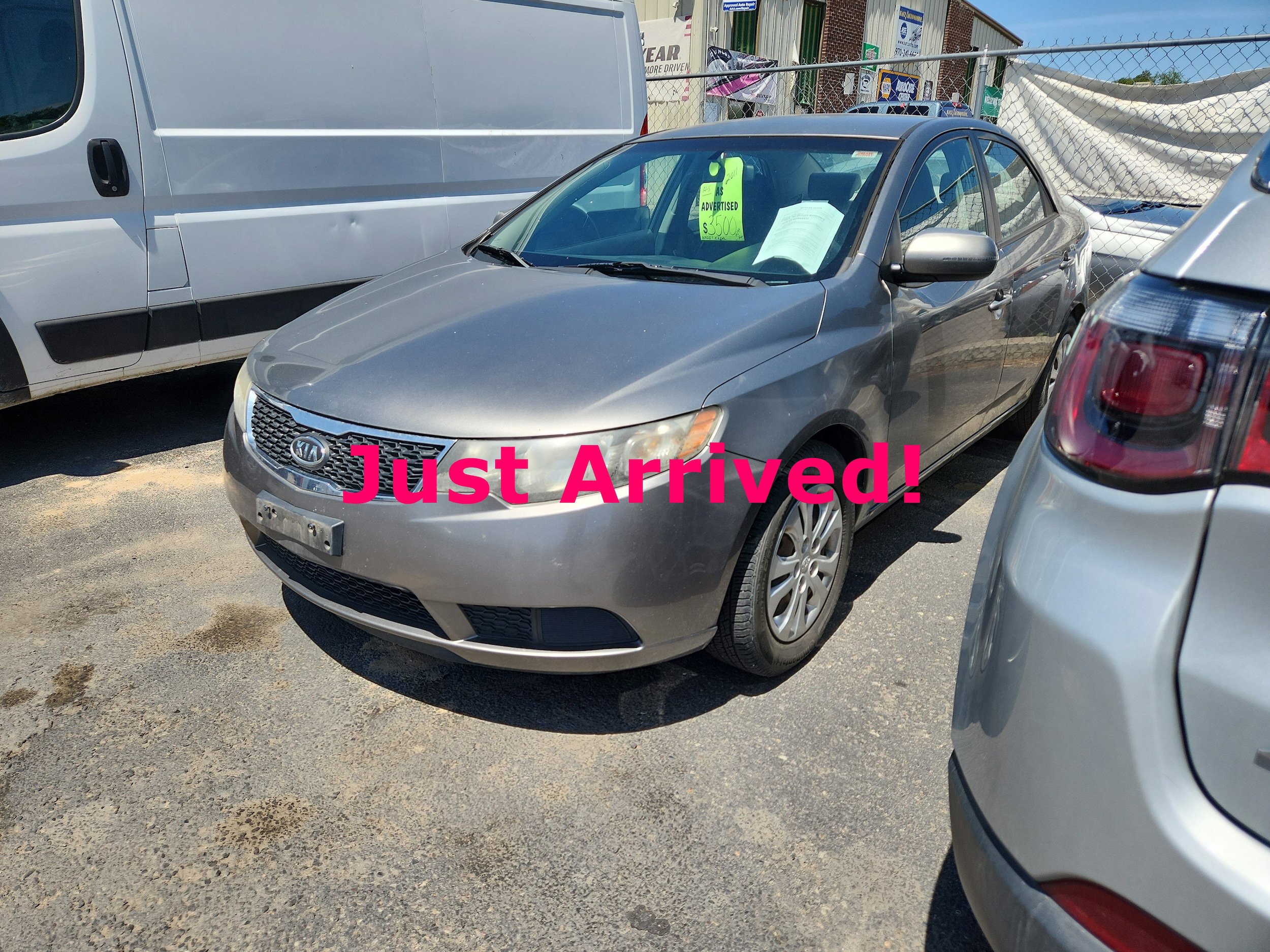 Used 2011 Kia Forte EX FWD image 4