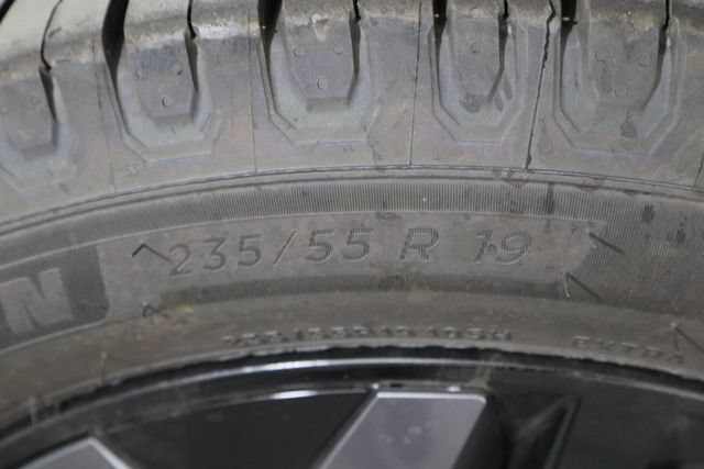 Used 2023 Nissan Ariya FWD image 37
