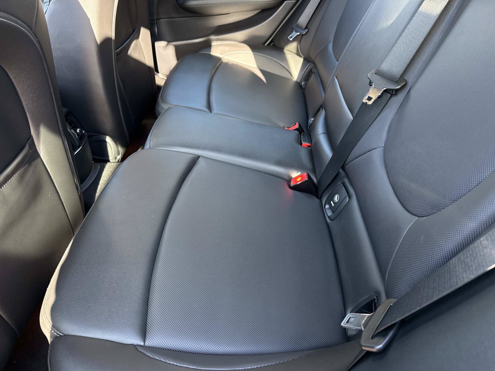Used 2019 MINI Cooper Clubman S AWD/4WD image 12
