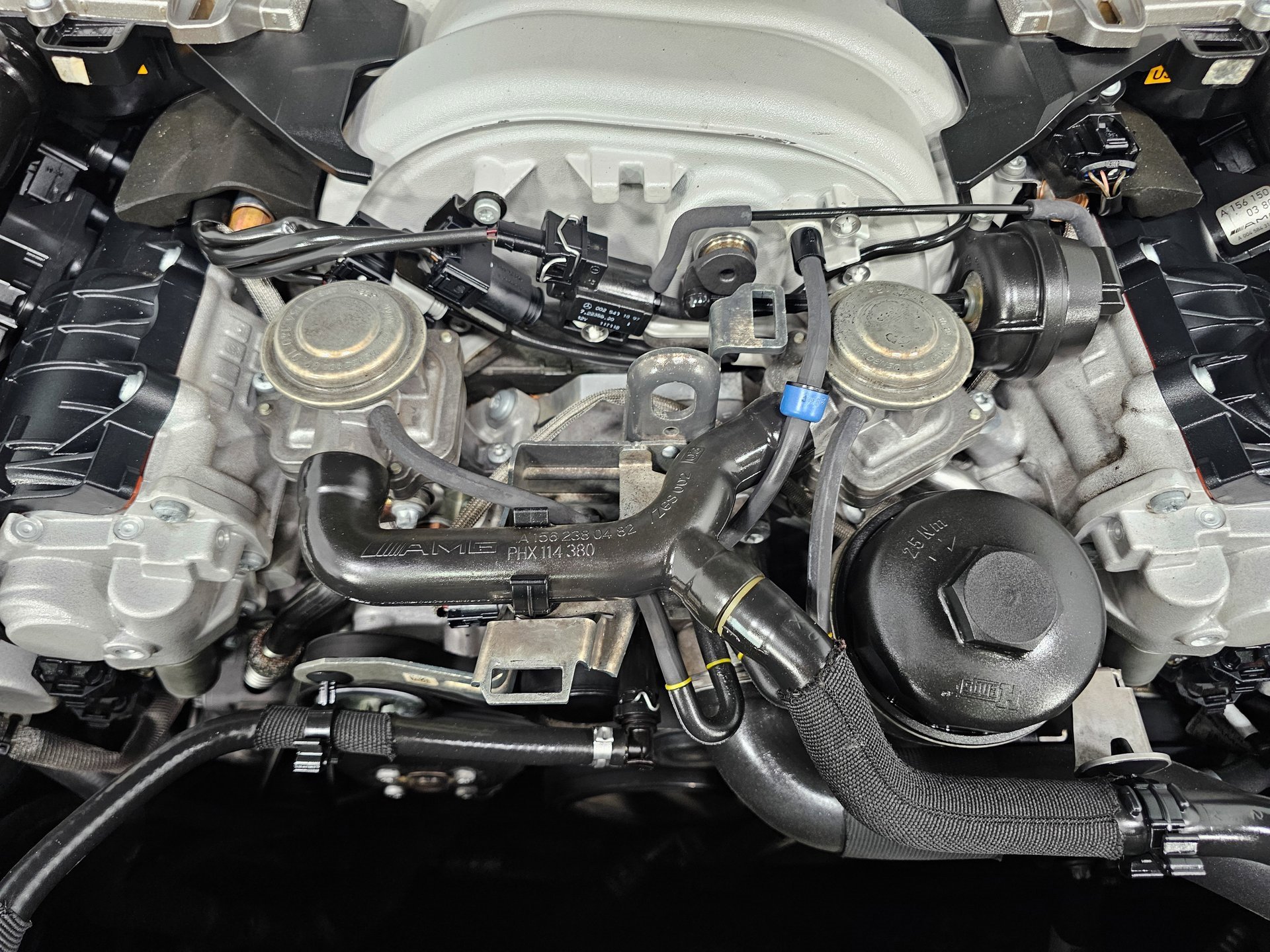 Used 2012 Mercedes-Benz SL 63 AMG image 21