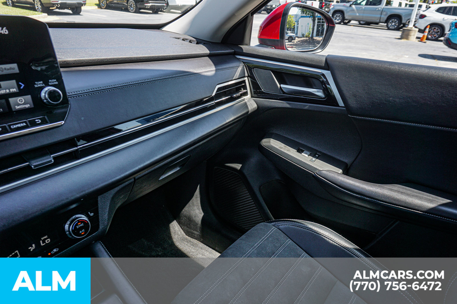 Used 2024 Mitsubishi Outlander SE FWD image 48