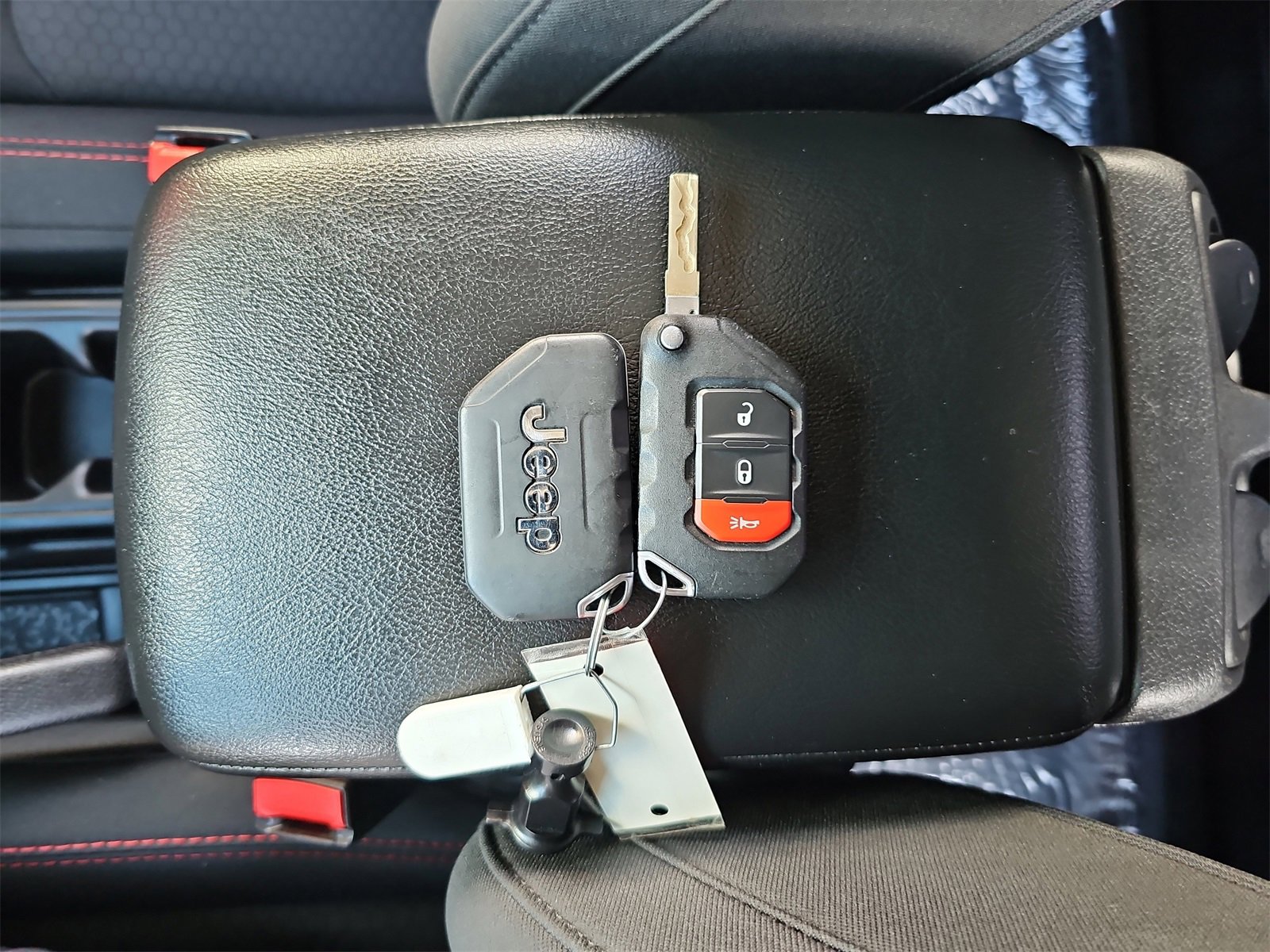 Used 2023 Jeep Gladiator Rubicon w/ Trailer Tow Package image 36