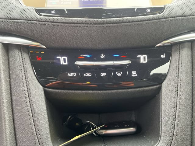 Used 2025 Cadillac XT5 Premium Luxury FWD image 19