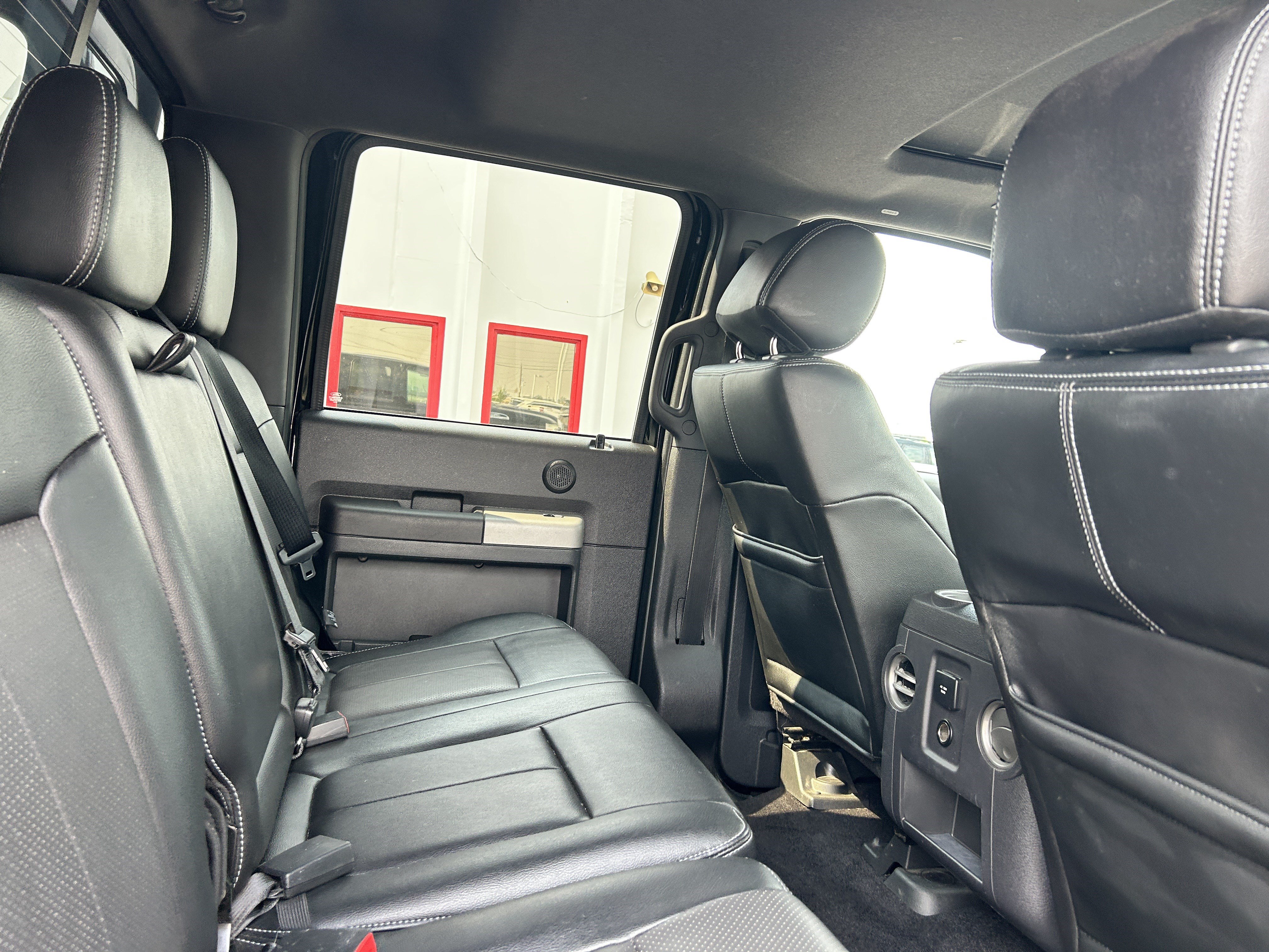 Used 2016 Ford F250 Lariat w/ Lariat Ultimate Package AWD/4WD image 11