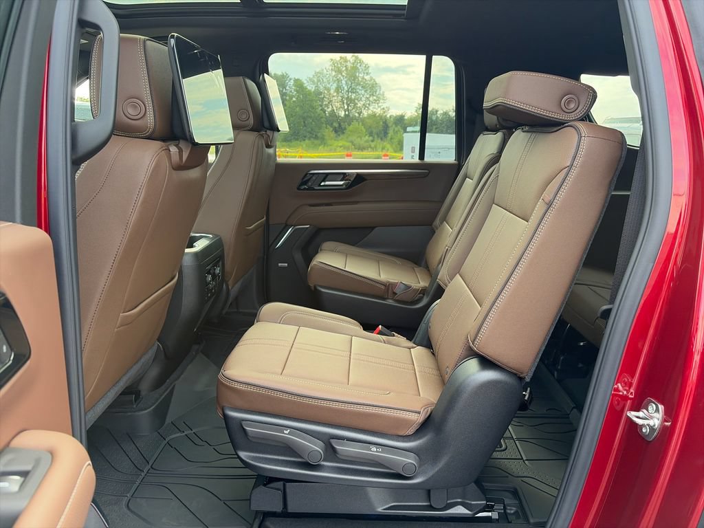 New 2026 Chevrolet Suburban High Country AWD/4WD image 29