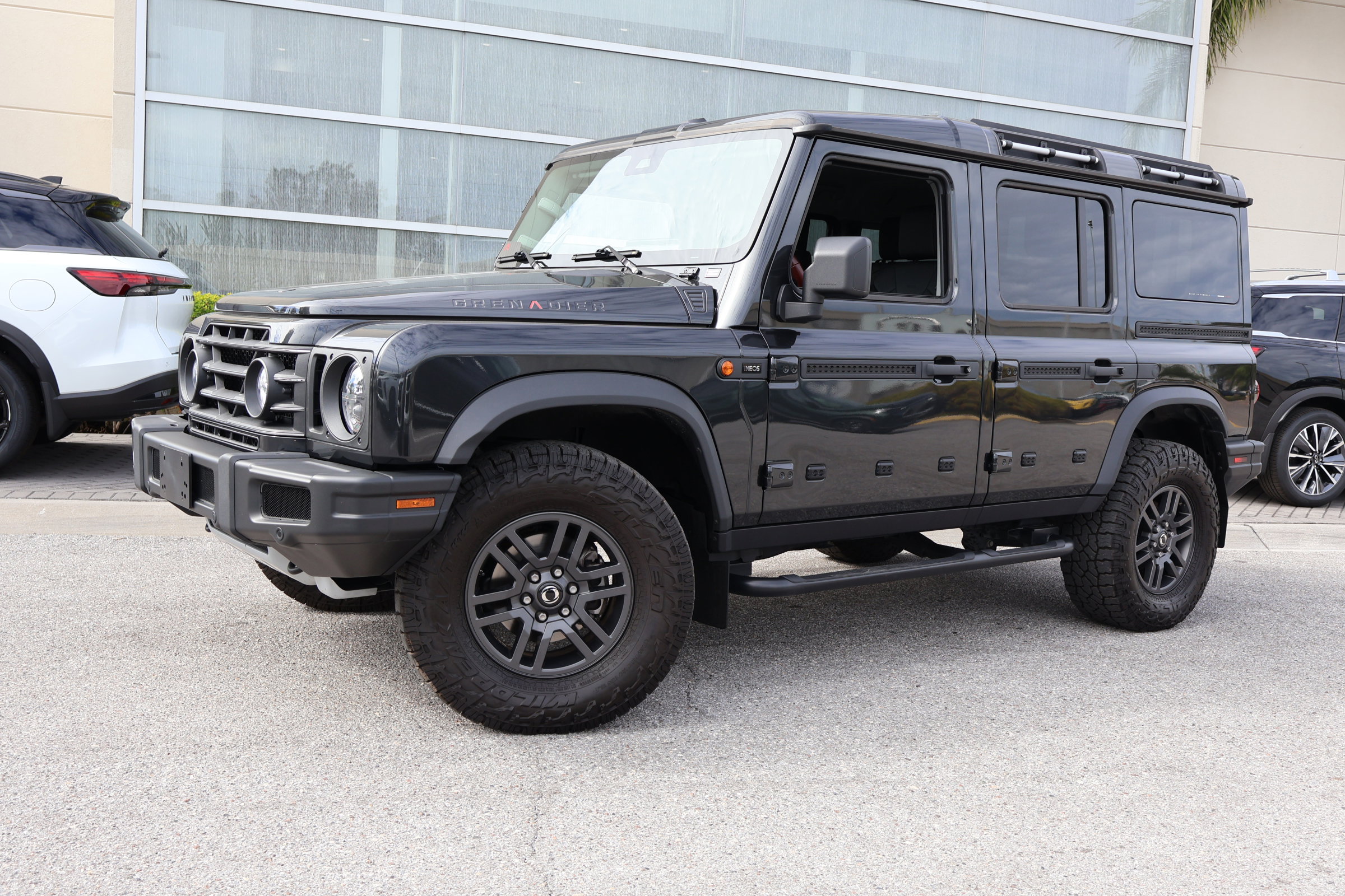 Used 2024 INEOS Grenadier Fieldmaster Edition image 1