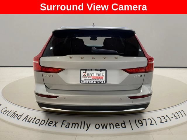 Used 2025 Volvo V60 B5 Cross Country Plus AWD/4WD image 4