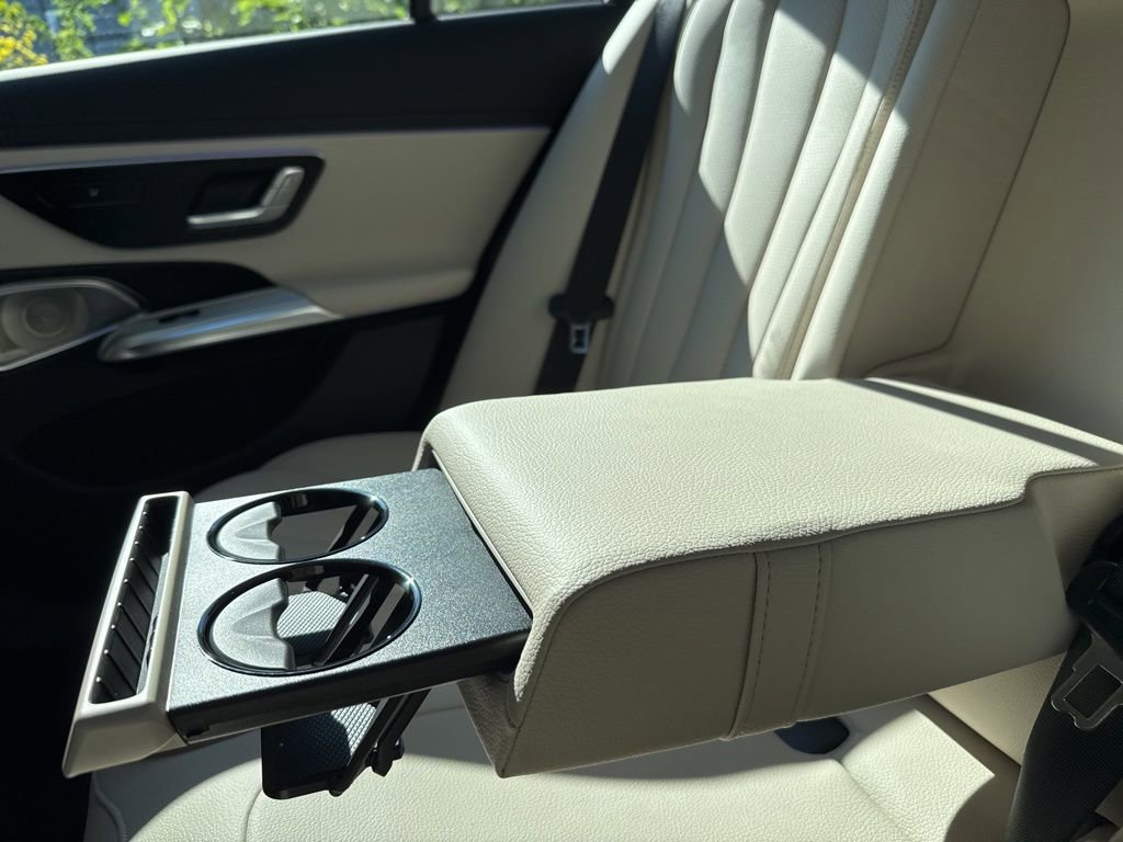 New 2026 Mercedes-Benz E 350 4MATIC Sedan image 19