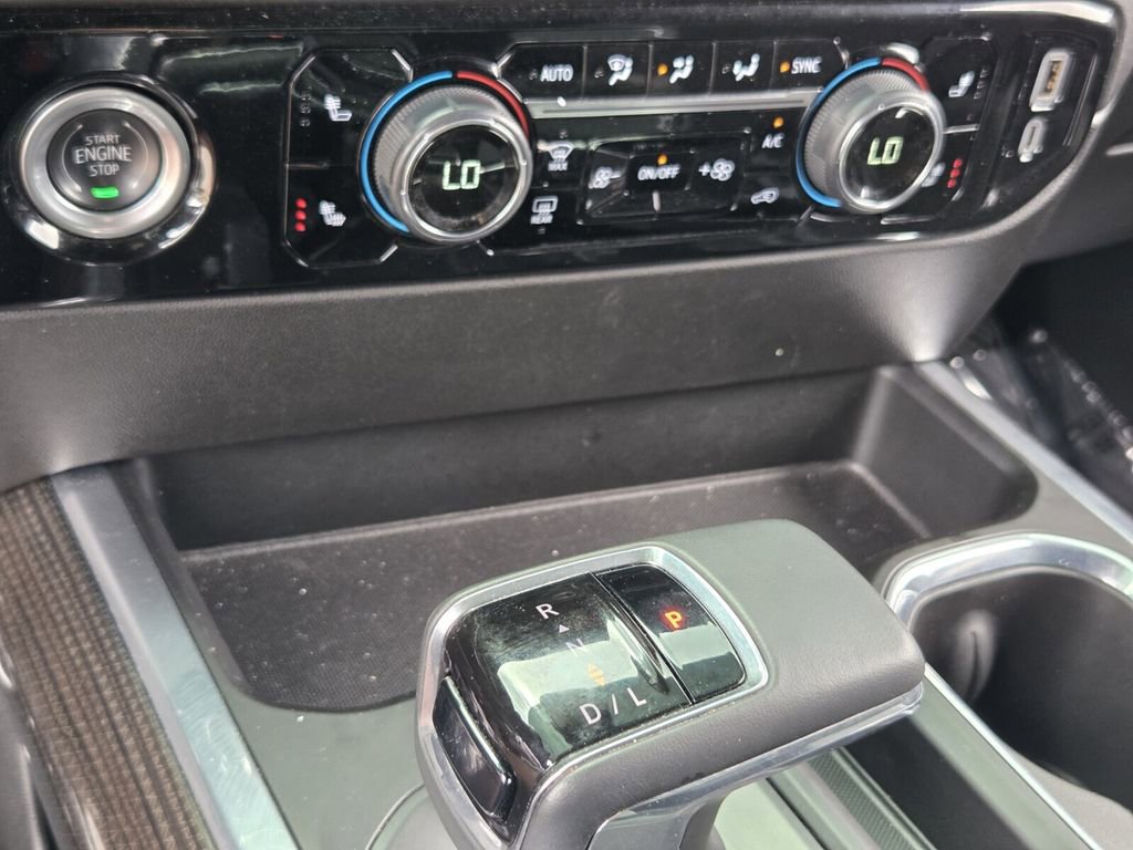 Used 2024 Chevrolet Silverado 1500 RST image 19