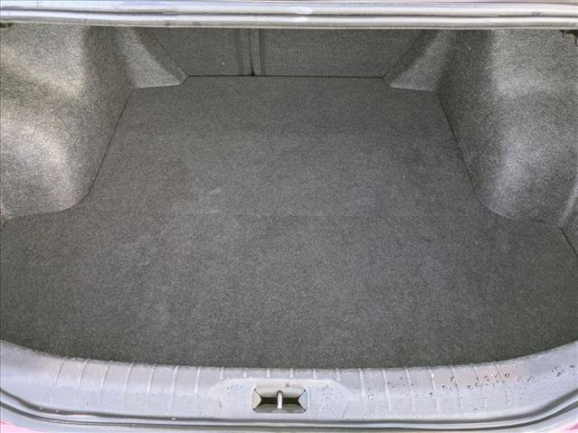 Used 2024 Nissan Altima 2.5 SV image 6