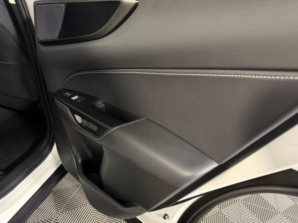 Used 2025 Lexus NX 250 FWD image 33