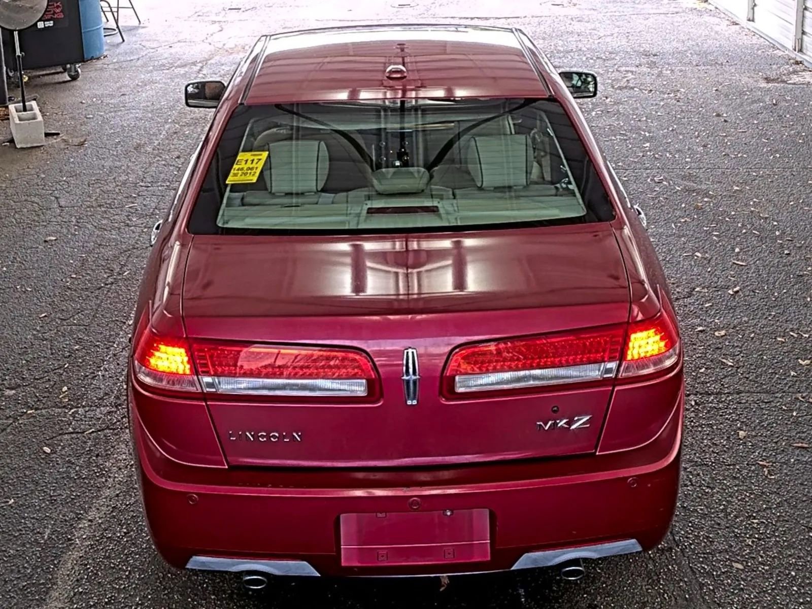 Used 2012 Lincoln MKZ FWD image 3