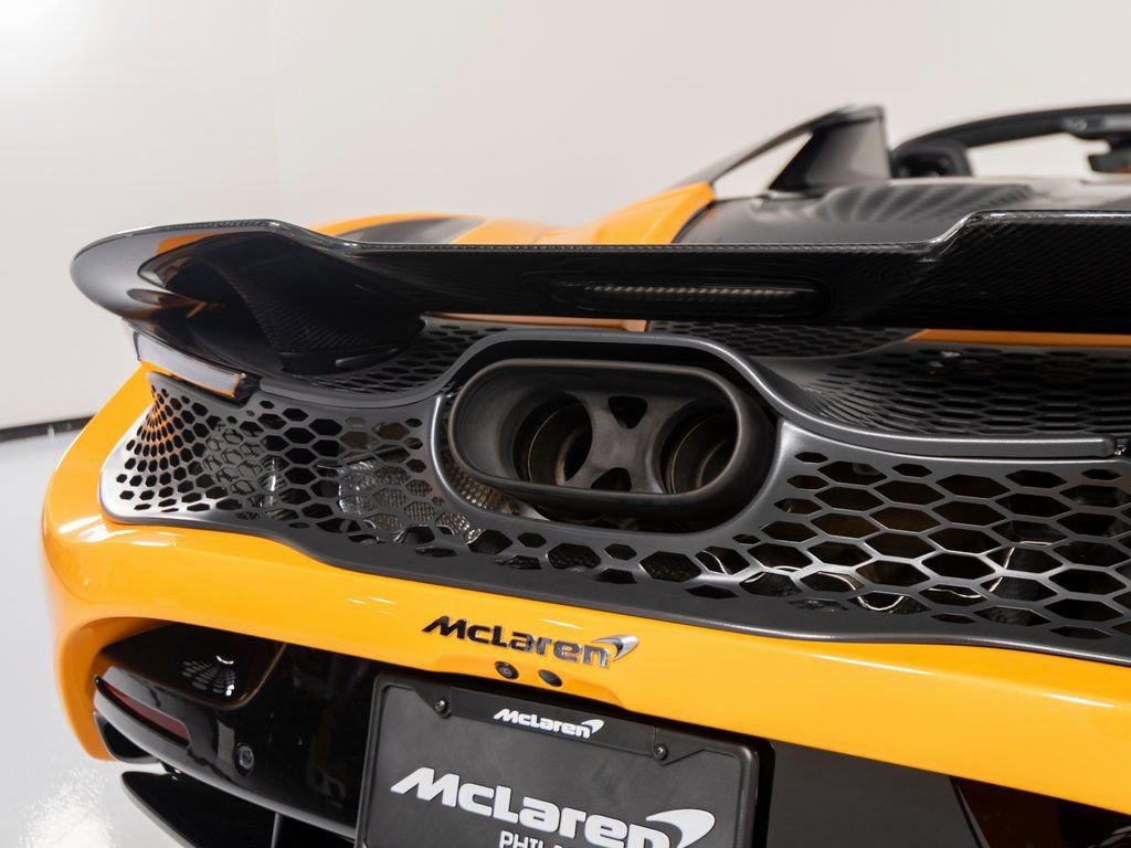 Used 2024 McLaren 750S Spider image 41
