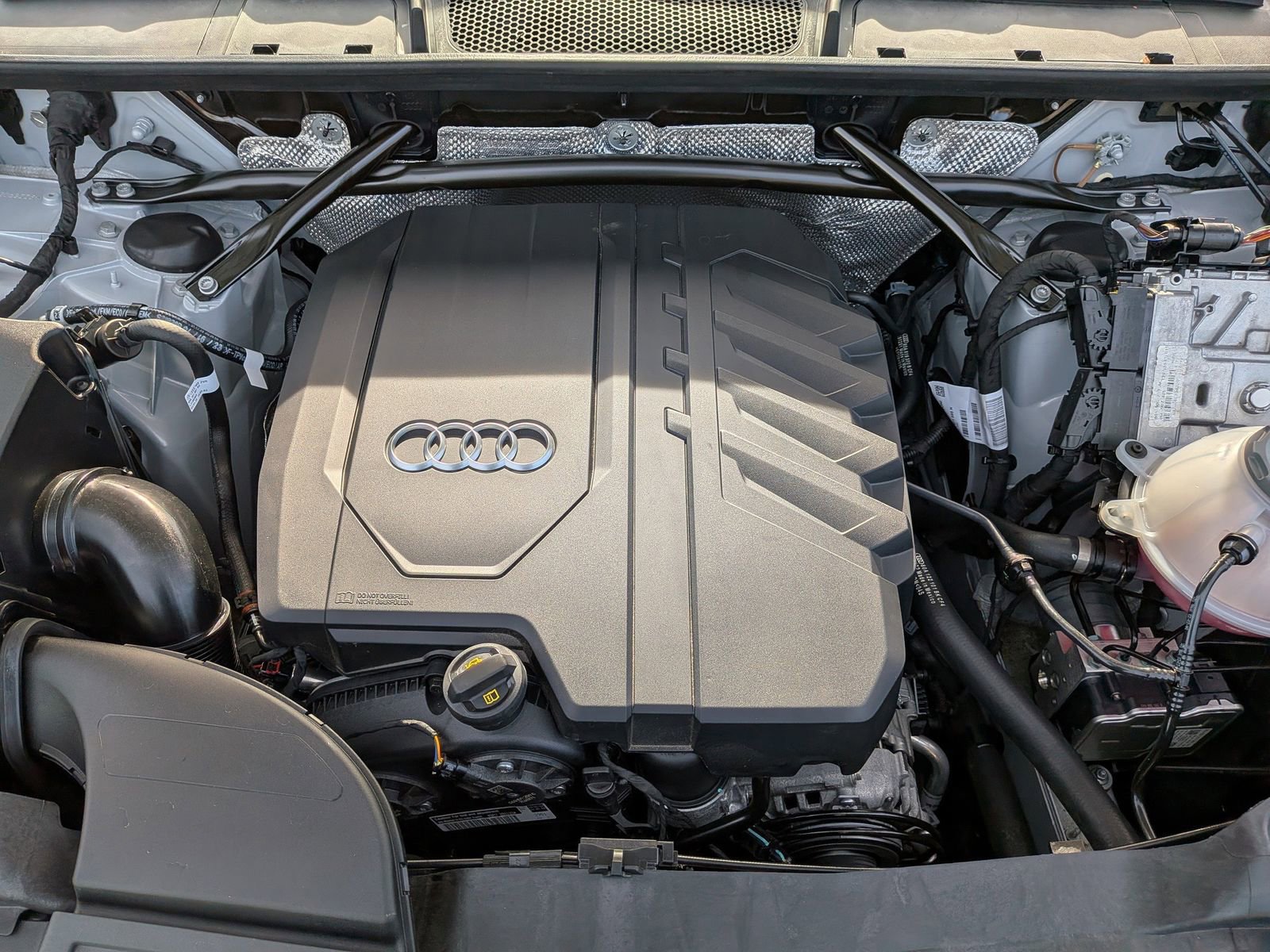 Used 2024 Audi Q5 2.0T Premium image 10