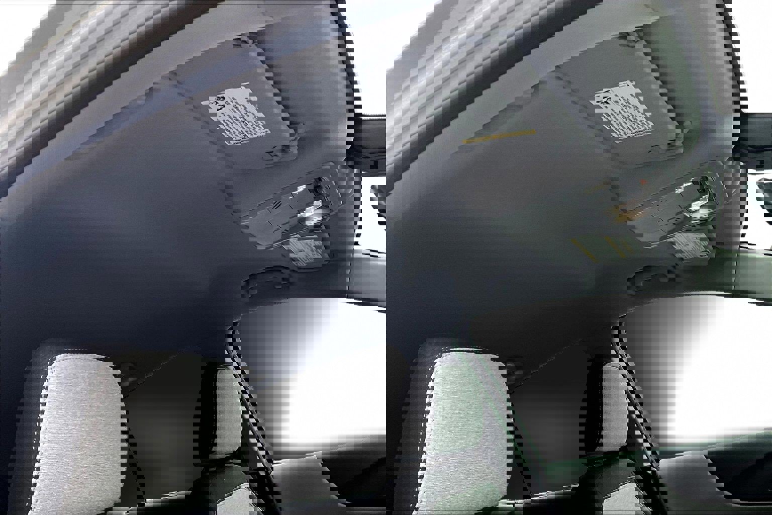 Used 2022 Chevrolet Equinox LS w/ LS Convenience Package image 19