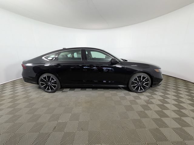 New 2026 Honda Accord Touring image 2