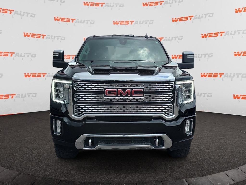 Used 2022 GMC Sierra 3500 Denali AWD/4WD image 8