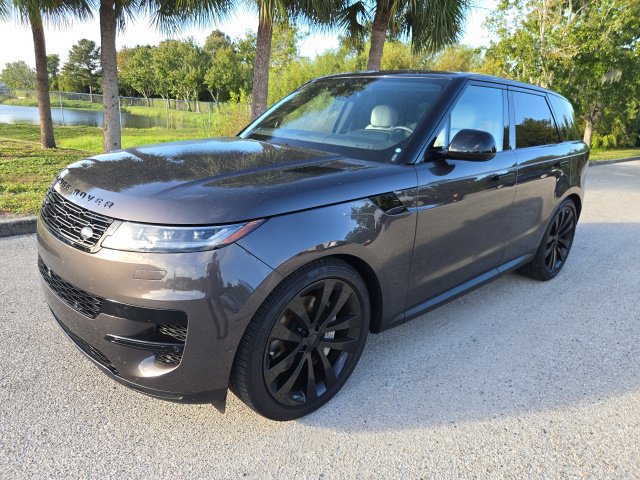 Used 2026 Land Rover Range Rover Sport SE