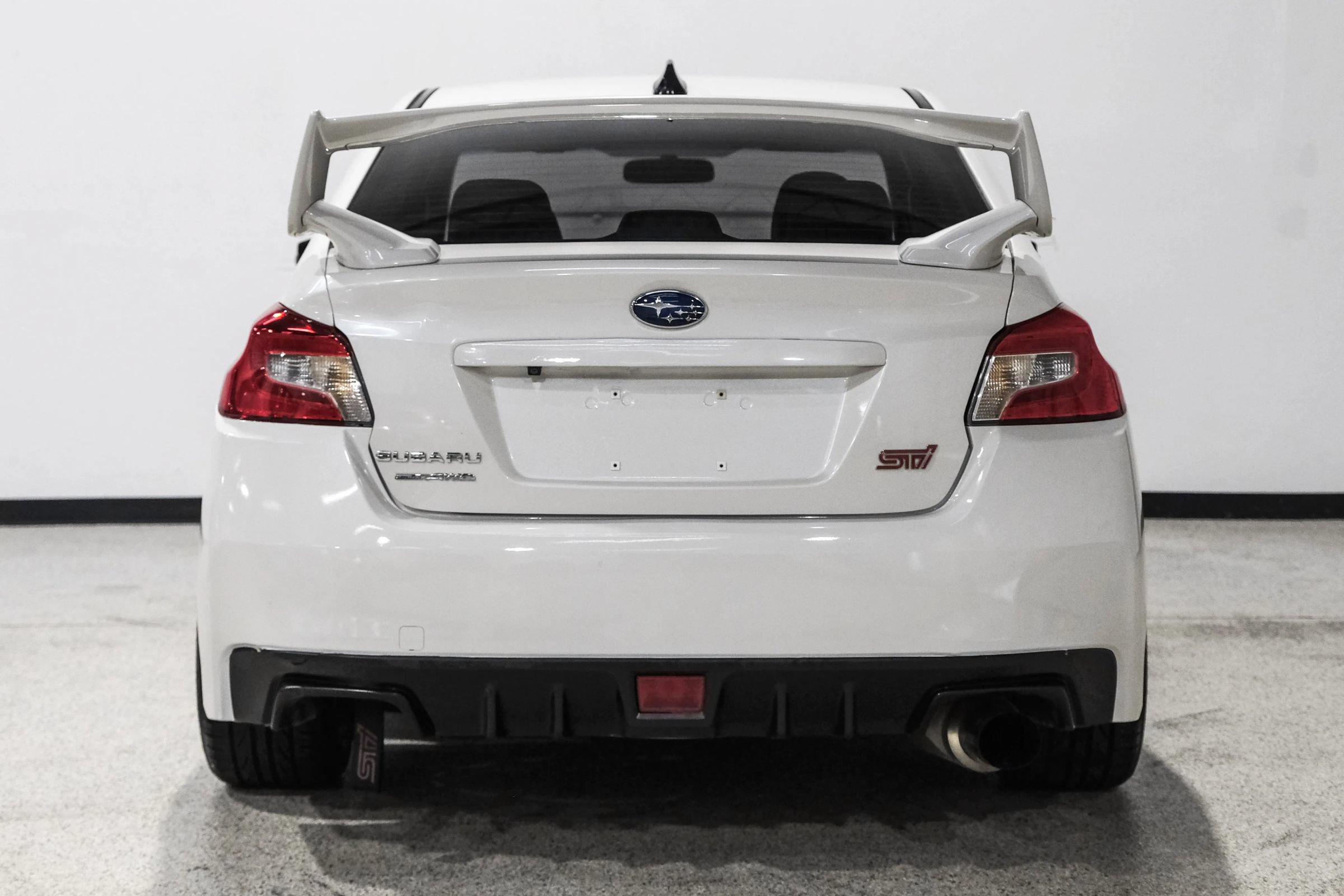 Used 2016 Subaru WRX STI AWD/4WD image 7