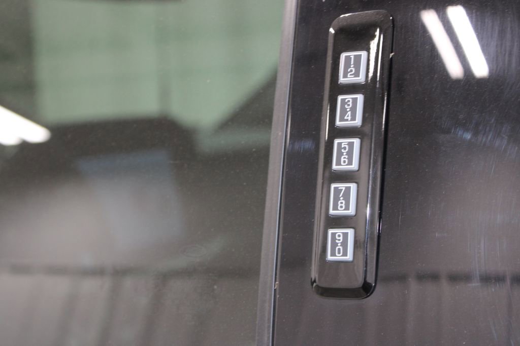 Used 2023 Ford F150 Platinum w/ Equipment Group 701A High image 17