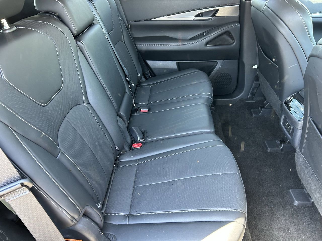 Certified 2026 INFINITI QX60 Pure w/ Cargo Package image 12