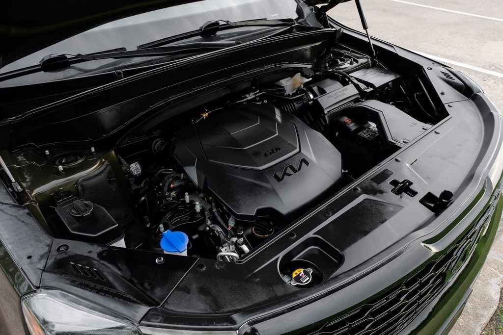 Used 2022 Kia Telluride S image 58