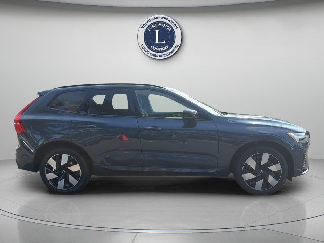 Certified 2024 Volvo XC60 T8 Plus w/ Protection Package Premier AWD/4WD image 5