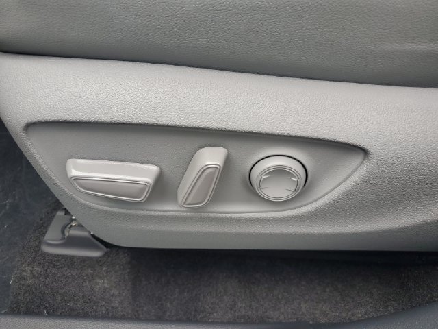New 2026 Toyota Highlander XLE AWD/4WD image 19