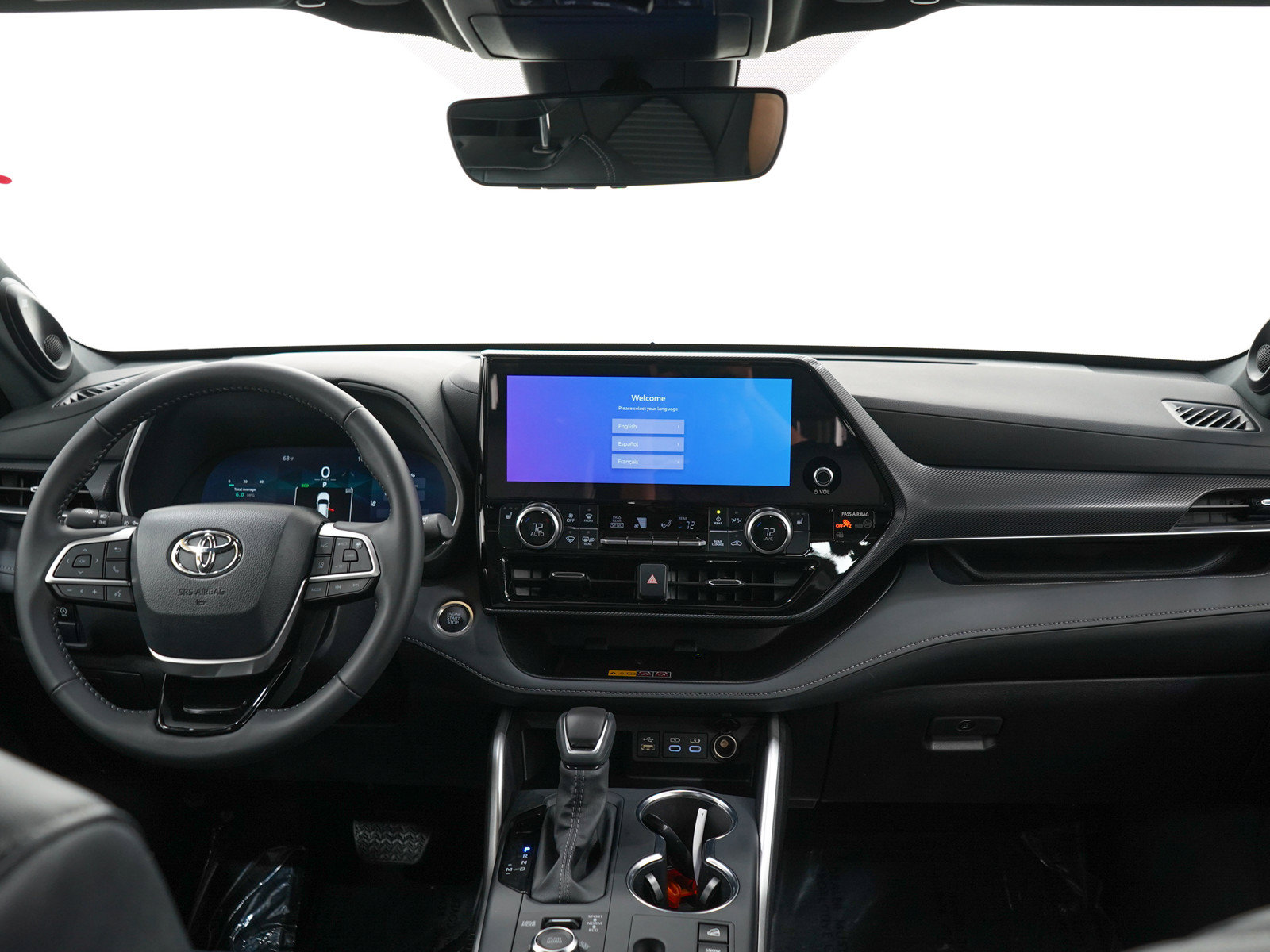 Used 2026 Toyota Highlander XSE AWD/4WD image 13