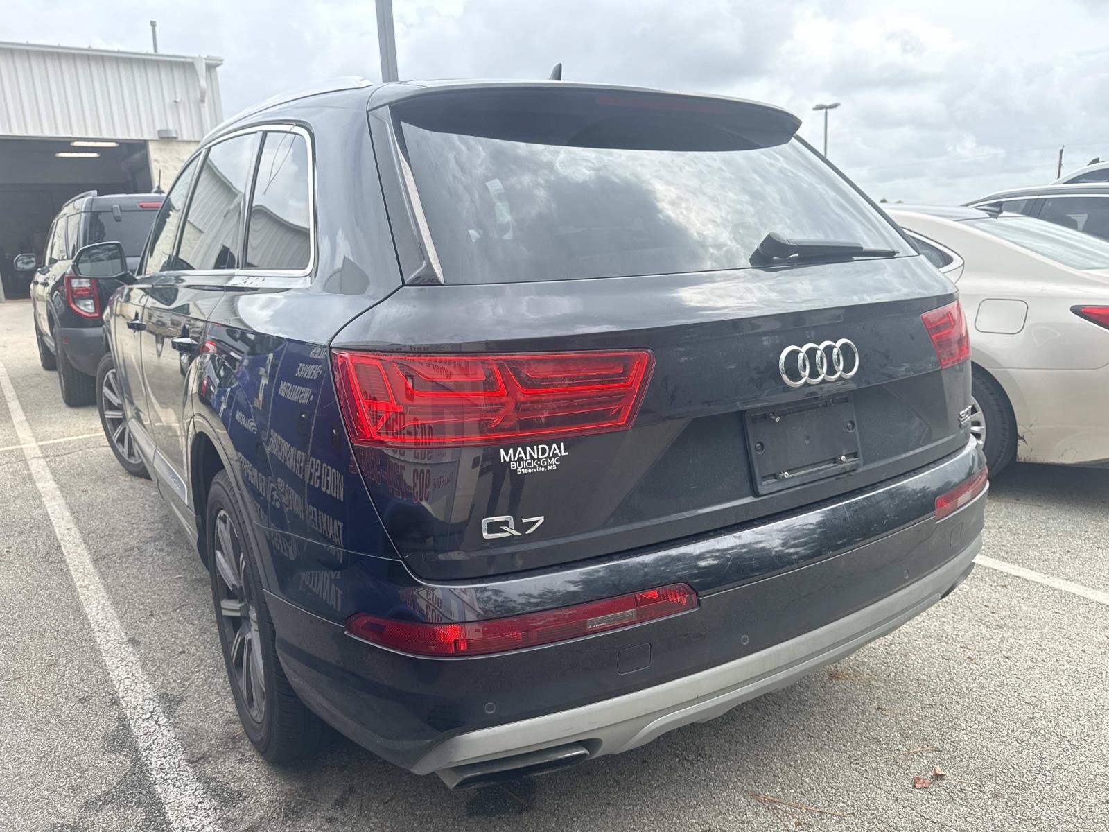 Used 2018 Audi Q7 3.0T Premium AWD/4WD image 6