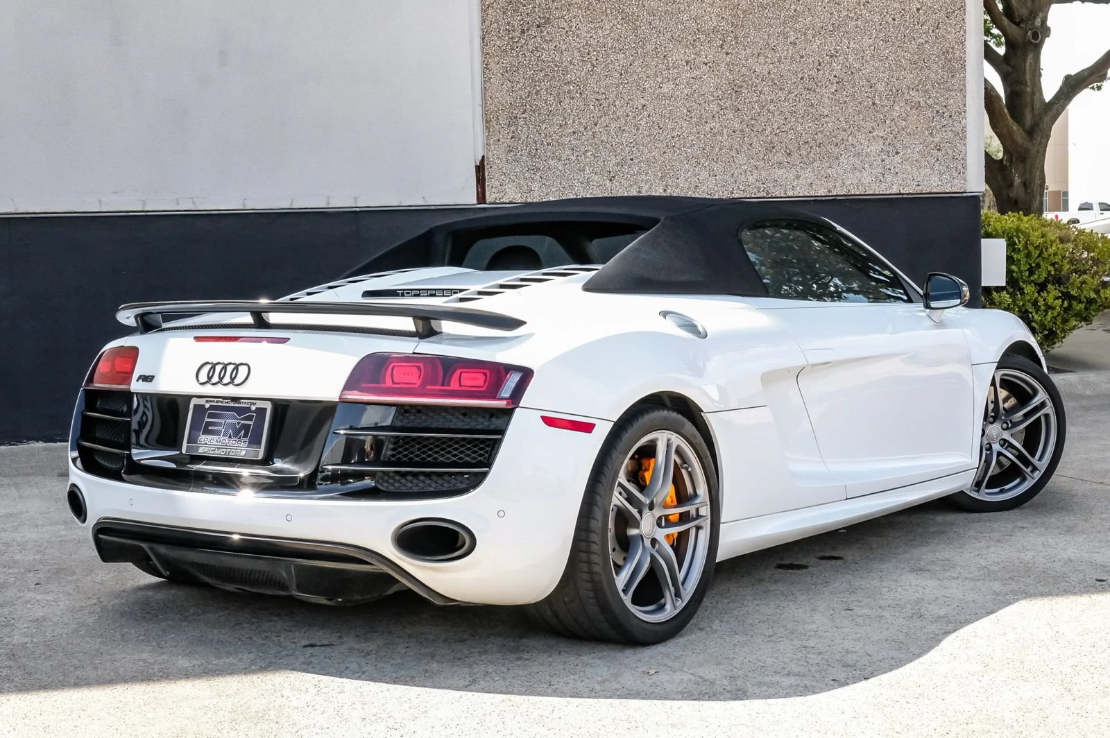 Used 2011 Audi R8 V10 AWD/4WD image 7