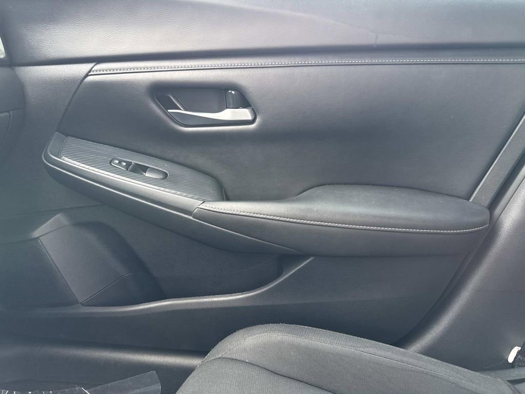 Certified 2024 Nissan Sentra SV FWD image 22