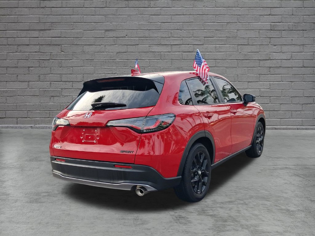 Used 2025 Honda HR-V Sport image 9