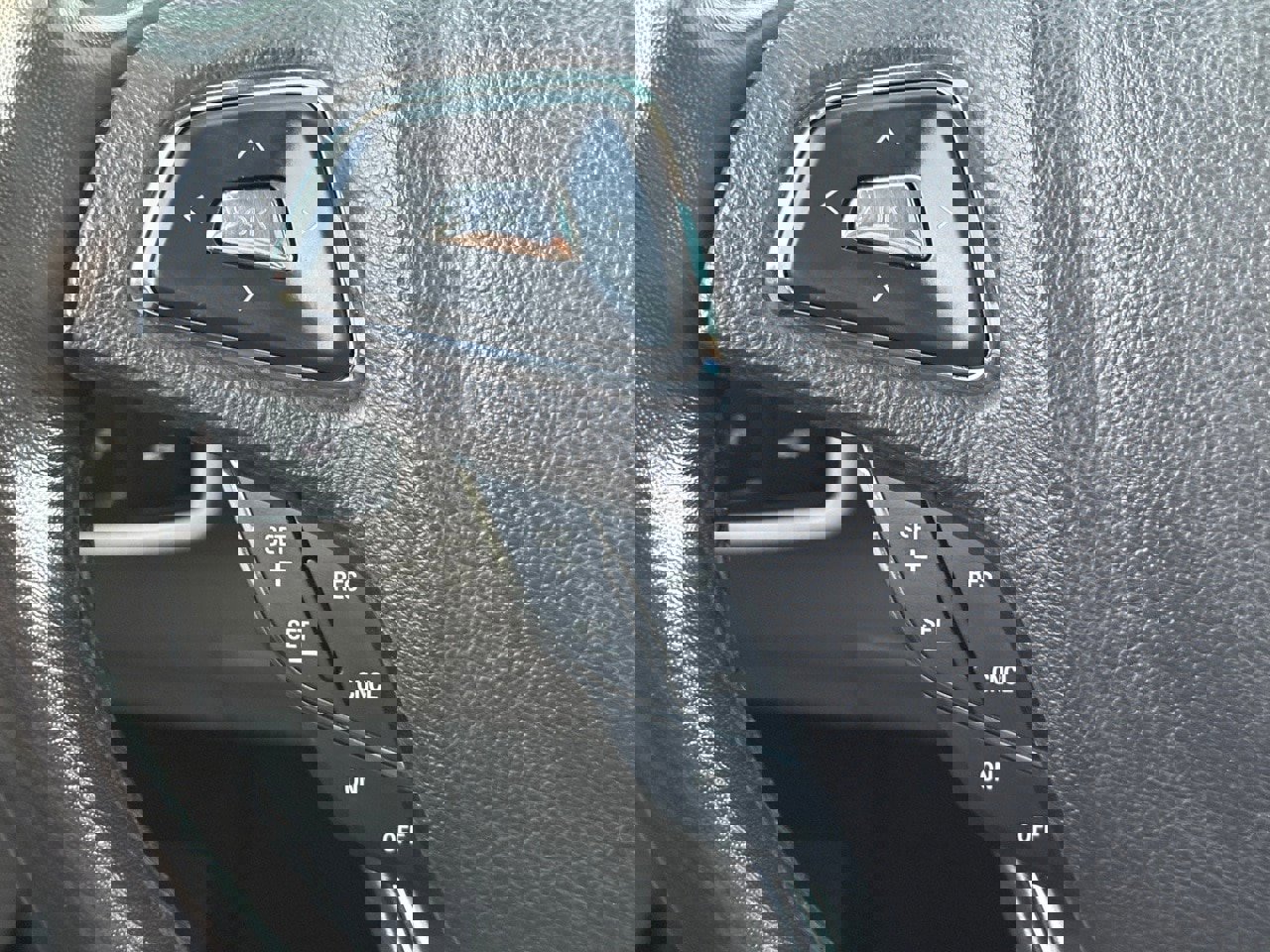 Used 2019 Lincoln MKC Select w/ Select Plus Package image 18