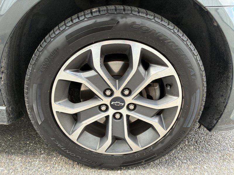 Used 2020 Chevrolet Sonic LT image 19