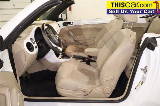 Used 2019 Volkswagen Beetle 2.0T SE FWD image 23