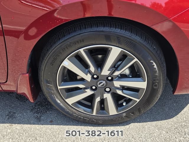 Certified 2025 Nissan Versa SV w/ Trunk Package FWD image 18